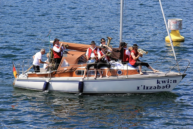 馬克西砍下32分10籃板8助攻 文班得分26並送出8個蓋帽 恩比德因兩次技術犯規被驅逐 76人戰勝馬刺.