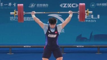 子亮相的举 子亮相的举